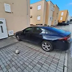 With Parking Space - 25264 Makarska