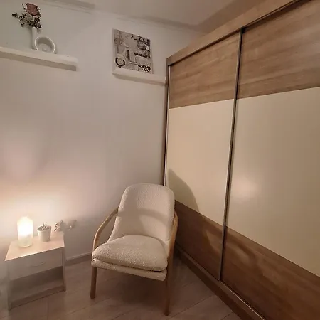 With Parking Space - 25264 Apartment Makarska